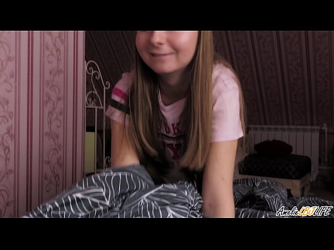 ❤️ Blondie-k bere BFF-ren sakon zurrupatzen du eta esperma jasotzen du ahoan ❤ Porno ederra pornoan eu.sex-porntube.ru ❌️❤